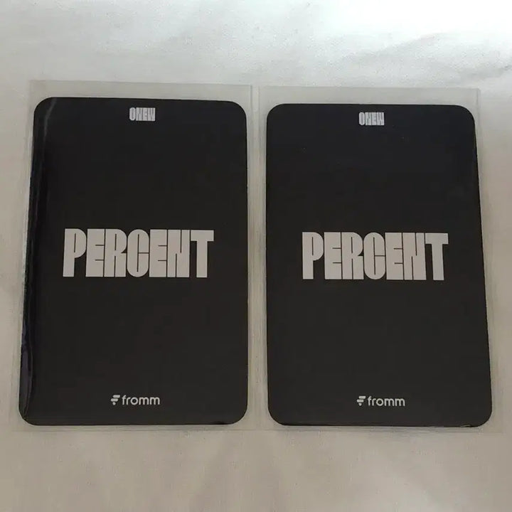 [BUNJANG] Onew Percent Photocard Bundle Set (2 Types) / 온유 퍼센트 프롬 포토카드 2종 일괄