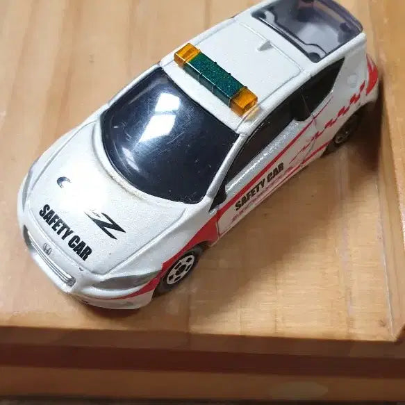 [BUNJANG] Tomica Honda CR-Z Safety Car / 토미카 혼다 CR-Z 세이프티카