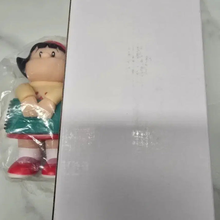 [BUNJANG] Doraemon Gian and Jaiko "Sweetheart" Figure Set (2 Types, Sealed) / 도라에몽 퉁퉁이와 퉁순이 피규어 미개봉 2종 세트로 일괄 판매합니다.