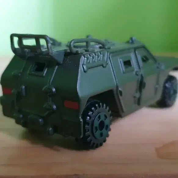 [BUNJANG] Tomica No. 114 JSDF Light Armoured Vehicle / 토미카 No114 경장갑 기동차