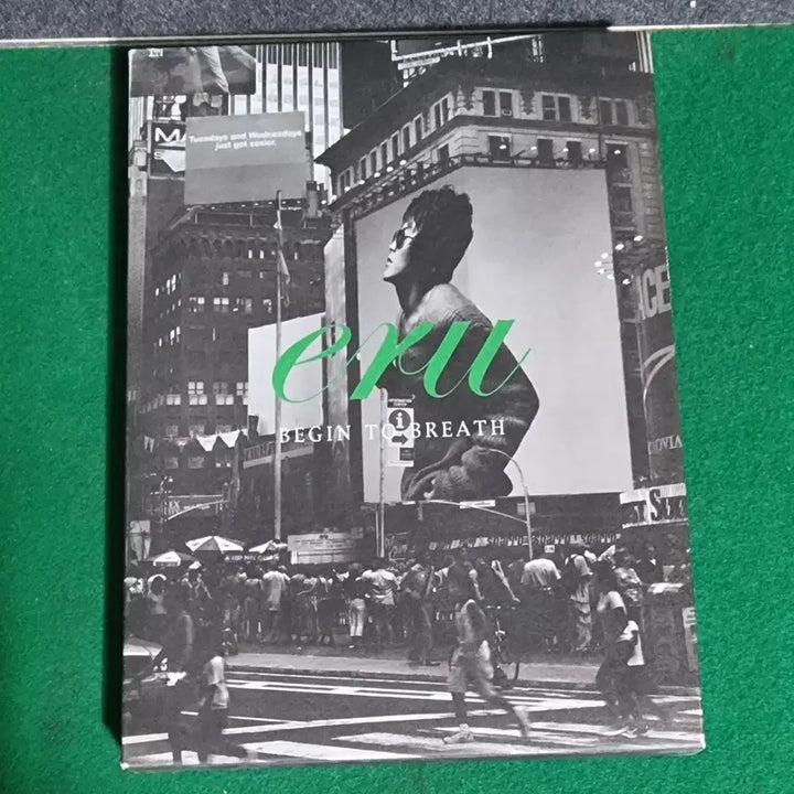 [BUNJANG] Eru 1st Album .Begin to Breathe. / 이루(Eru) 1집 앨범 .Begin to Breathe.