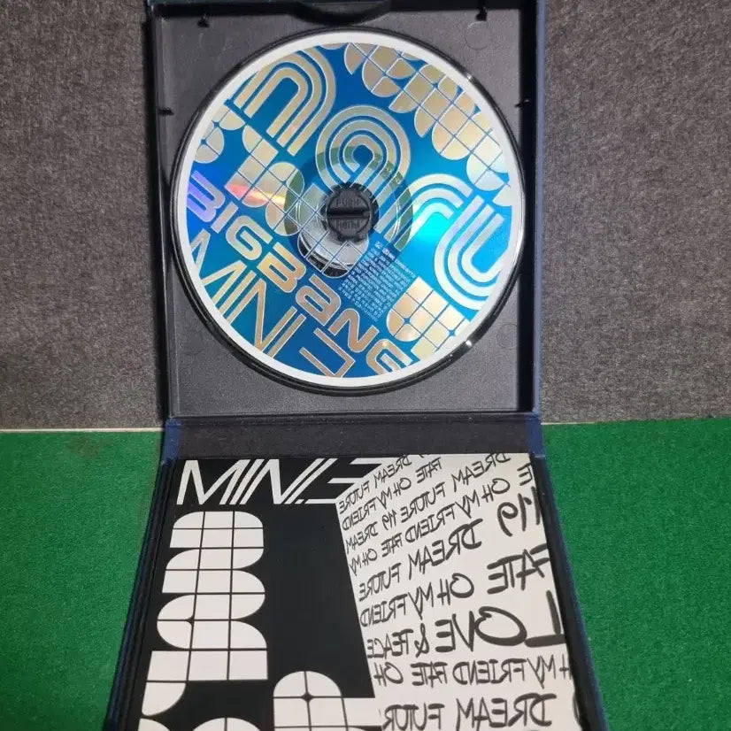 [BUNJANG] BIGBANG Stand Up Mini Album / 빅뱅(BIGBANG) 3집 .Stand Up.