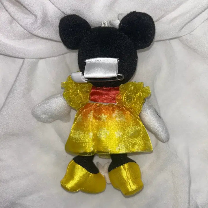 [BUNJANG] Tokyo Disney Resort Limited Edition Minnie Mouse Doll (2010) / 2010년 도쿄 디즈니 리조트 판매 한정판 미니마우스 인형