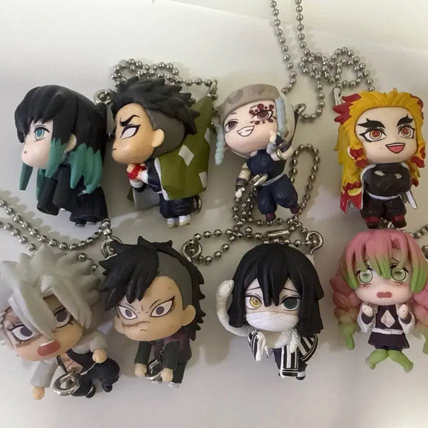 [BUNJANG] Demon Slayer: Kimetsu no Yaiba Keychain Gacha Set Vol. 2 &amp; 3 Bundle / 귀멸의 칼날 귀칼 대롱 가챠 2탄 3탄 일괄 사네미 무이치로 이구로