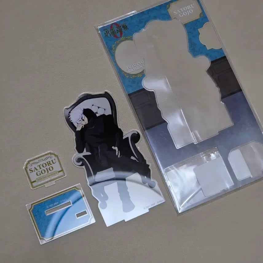 [BUNJANG] Jujutsu Kaisen Gojo Satoru Loft Plaza Acrylic Stand Set (Blue Chair &amp; White Chair) / 주술회전 로프트플라자 블루체어 화이트체어 고죠사토루 아크릴스탠드 3종 일괄