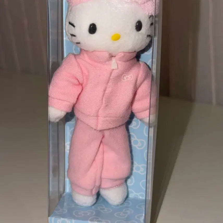 [BUNJANG] Sanrio Hello Kitty Closet Doll Tracksuit / 오늘만할인)산리오 헬로키티 클로젯 인형