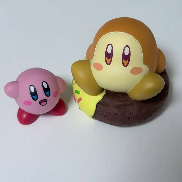 [BUNJANG] Kirby &amp; Waddle Dee Donut Figure Bundle / 별의커비 커비 웨이들디 도넛 피규어