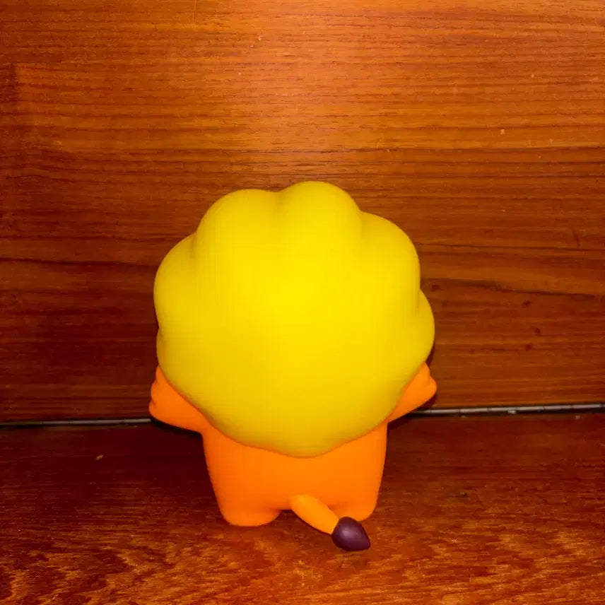 [BUNJANG] Takebeedooubutsu SOFVIMATES Lion Soft Vinyl Figure / 타베코도부츠 SOFVIMATES 사자 소프비 피규어