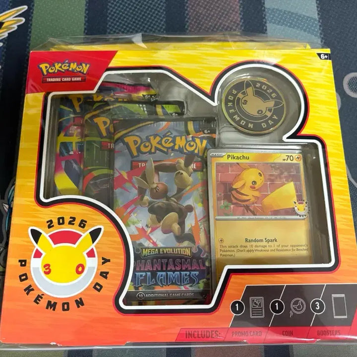[BUNJANG] Pokemon TCG Pikachu Card Set 30th Anniversary Pokemon Day US Version / PTCG 포켓몬스터 30주년 피카츄카드세트 Pokemon Day 미국판 판매