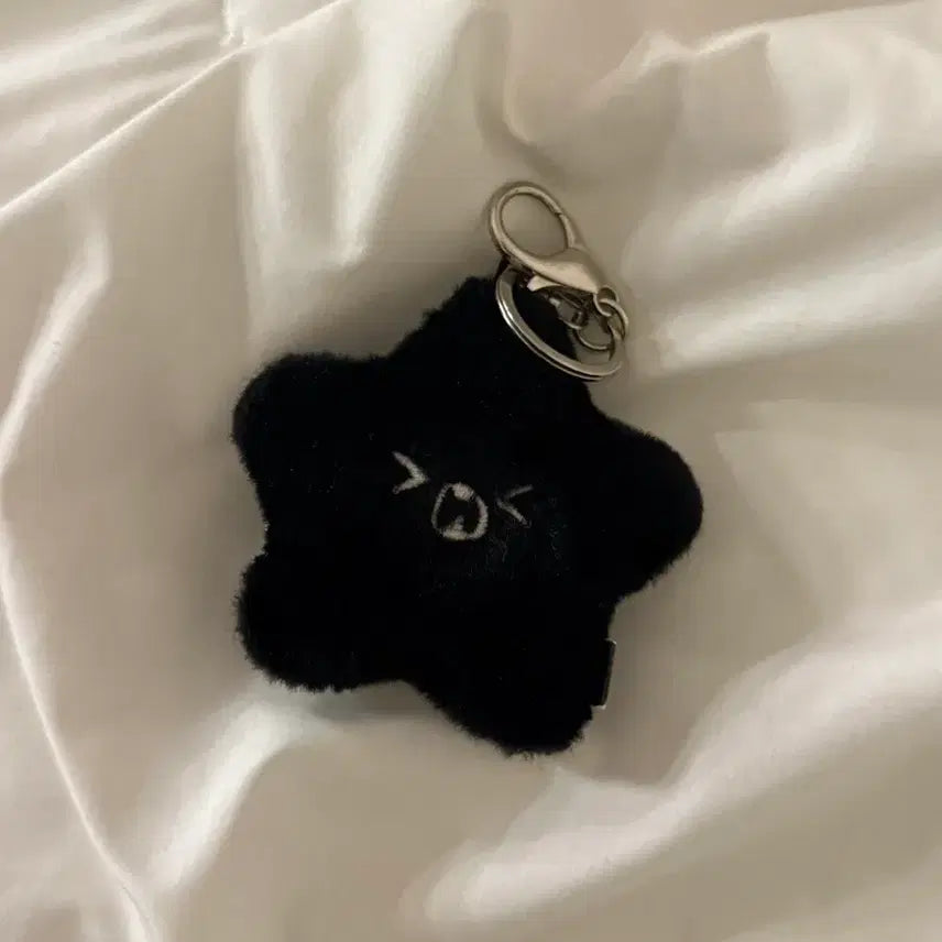 [BUNJANG] NCT Haechan Black Jellyfish Plush Keychain / 엔시티 해찬 흑가사리 햇가사리 인형 키링