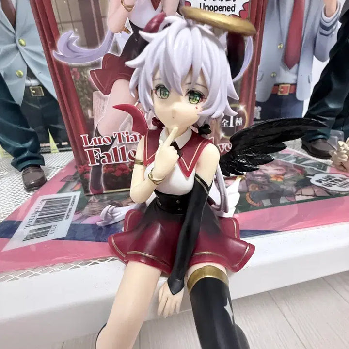 [BUNJANG] FURYU Noodles Stopper Luo Chenyi Fallen Angel Ver. Figure / 후류 누들스토퍼 루오천이 타락천사 ver. 피규어