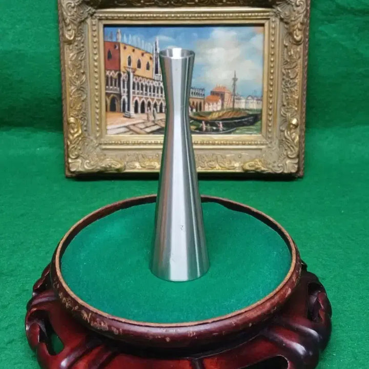 [BUNJANG] Garden City Pewter Bud Vase (15.5cm) / *싱가포르 가든 시티 주석 한송이 화병((15.5cm))