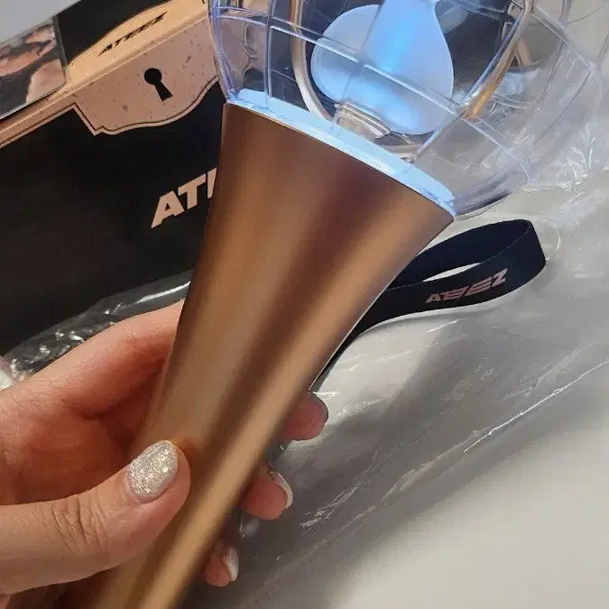 [BUNJANG] ATEEZ Lightiny Light Stick / 에이티즈 응원봉 라이티니 양도