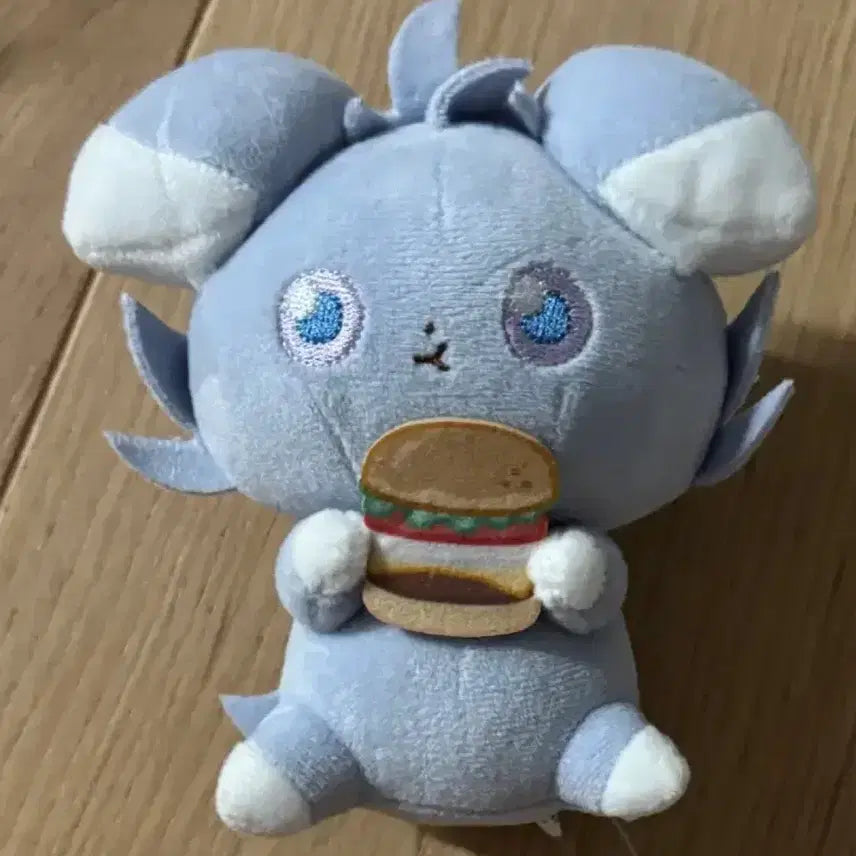 [BUNJANG] Pokemon Center Pokemon Pokedoll Nyaasu Perfect Delicious Time Hamburger Plush / 포켓몬센터 포켓몬 포케피스 냐스퍼 맛있는시간 햄버거 인형