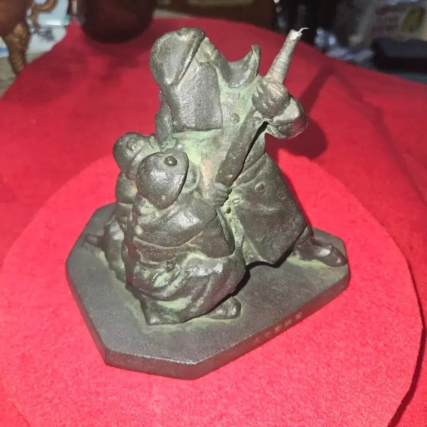 [BUNJANG] 1944 Japan Commemorative Cast Iron Firefighter Statue / [희귀] 1944년 일본 빈티지 근속 기념 소방관 무쇠 조각상