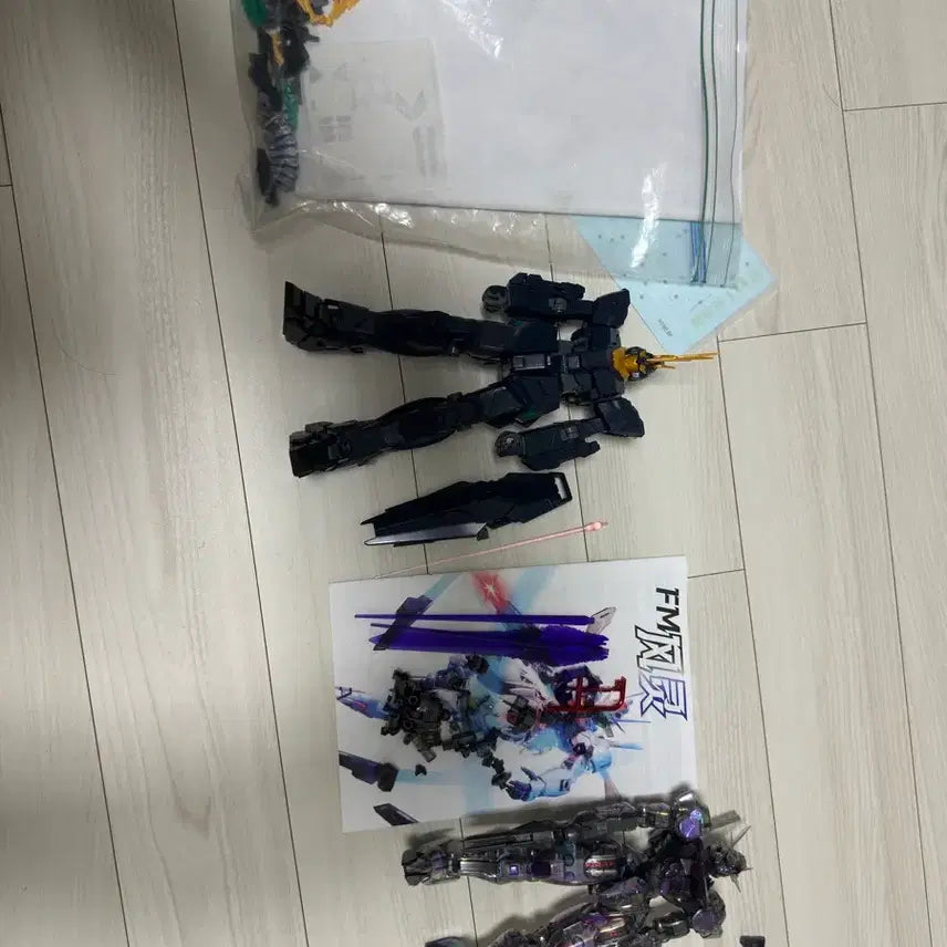 [BUNJANG] Daban 1/100 Unicorn Banshee &amp; Aerial Gundam Kit (Junk) / 건담 다반 유니콘 밴시, 에어리얼