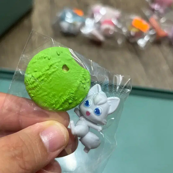 [BUNJANG] Red Riding Hood Chacha Figure Gacha / 빨간망토 차차 피규어 가챠