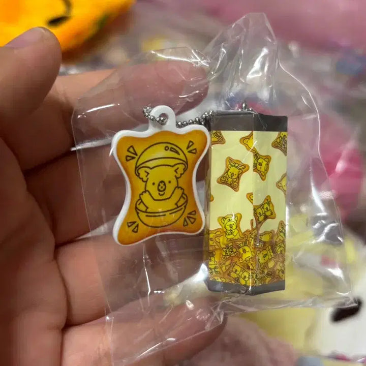 [BUNJANG] Koala Snack Gacha Keychain / 일본 코알라 과자 가챠 키링
