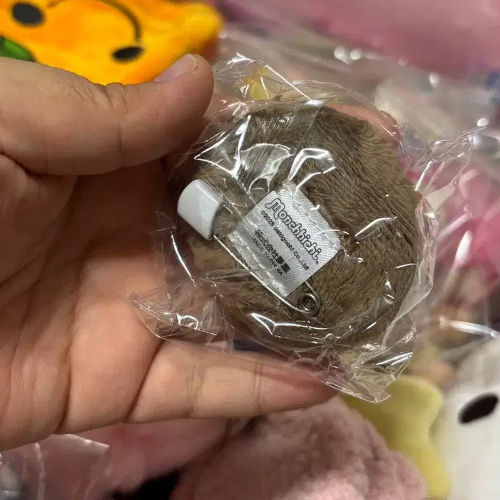 [BUNJANG] Monchhichi Face Doll Gacha Badge / 몬치치 얼굴 인형 뱃지 가챠