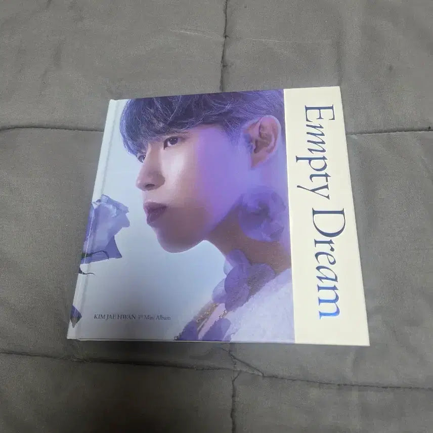 [BUNJANG] Kim Jae Hwan Empty Dream Mini Album / 김재환 Empty Dream 미니앨범