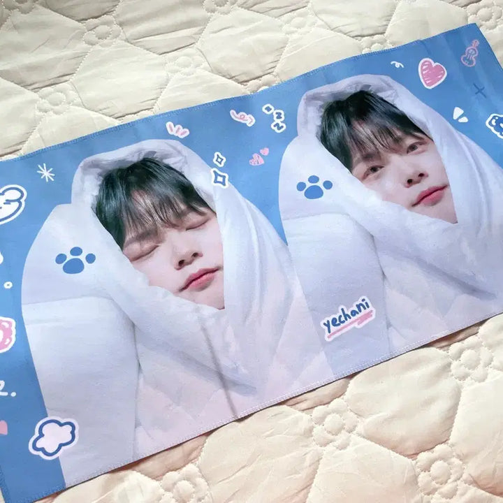 [BUNJANG] Lucy Shin Yechan Slogan / 루시 신예찬 슬로건