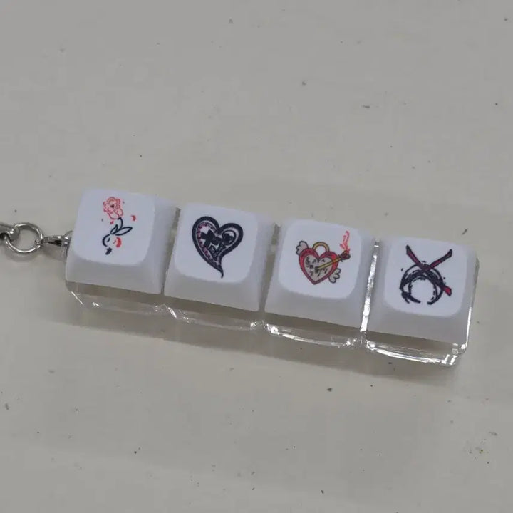 [BUNJANG] XCLOVE CLOXE 2U Keycap (Unsealed) / 엑스러브 팬미팅 CLOXE 2U MD 키캡(개봉)