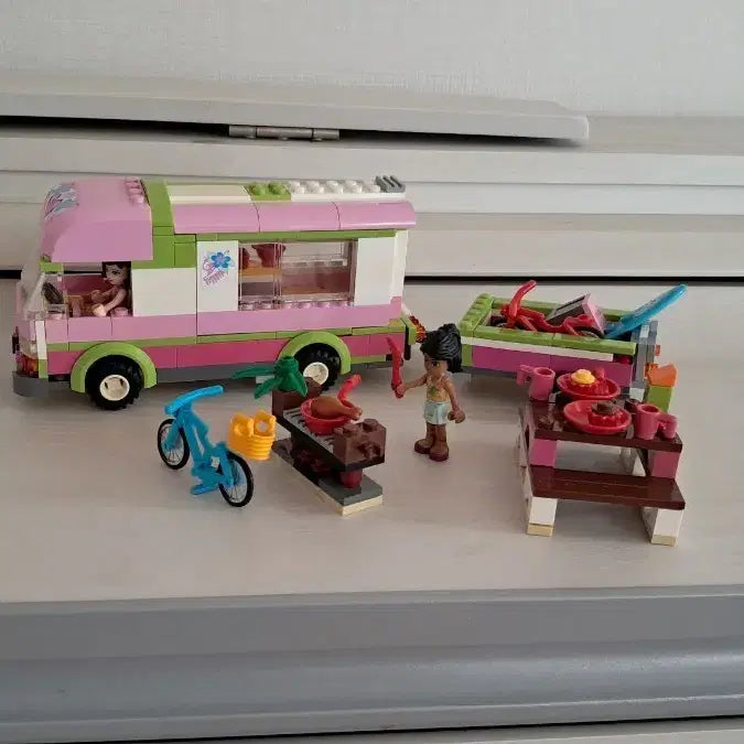[BUNJANG] LEGO Friends Camper Van 3184 / 레고프렌즈 3184 캠핑카