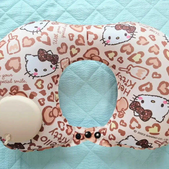[BUNJANG] Hello Kitty Leopard Pattern Inflatable Neck Pillow / 헬로키티 에어 목베개 레오파드 패턴 새상품