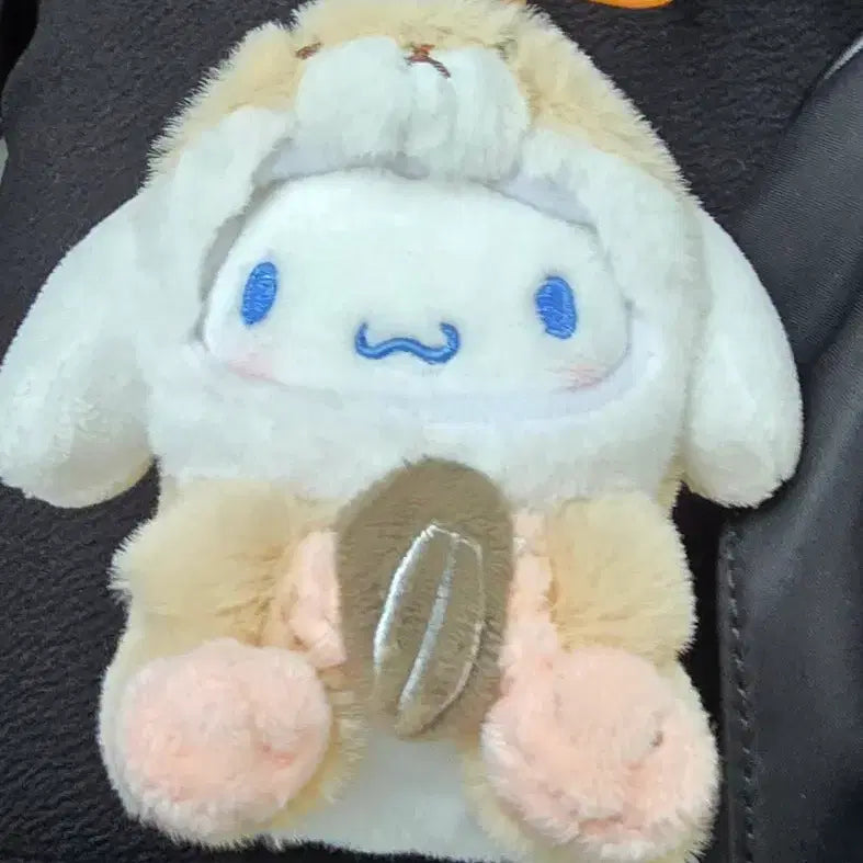 [BUNJANG] Sanrio Cinnamoroll Hamster Keyring Plush / 산리오 시나모롤 햄스터 키링인형 판매합니다