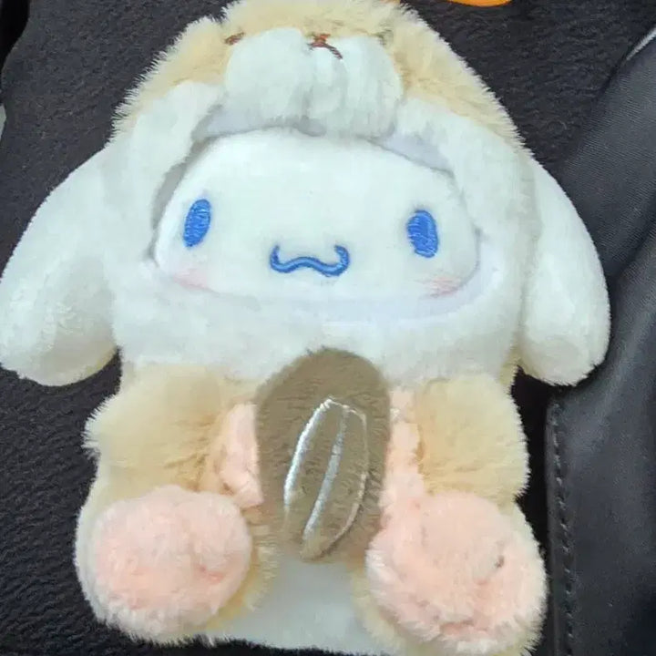 [BUNJANG] Sanrio Cinnamoroll Hamster Keyring Plush / 산리오 시나모롤 햄스터 키링인형 판매합니다
