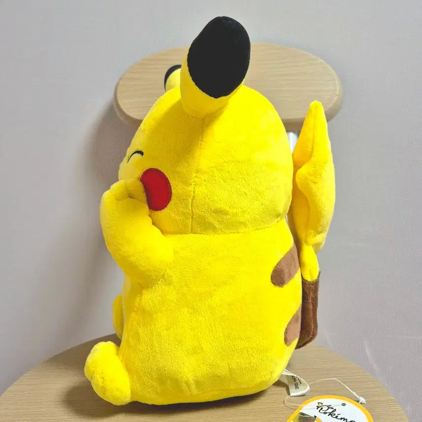 [BUNJANG] Pokemon Wink Pikachu Plush Doll / 이번주특가)포켓몬스터 윙크 피카츄 인형