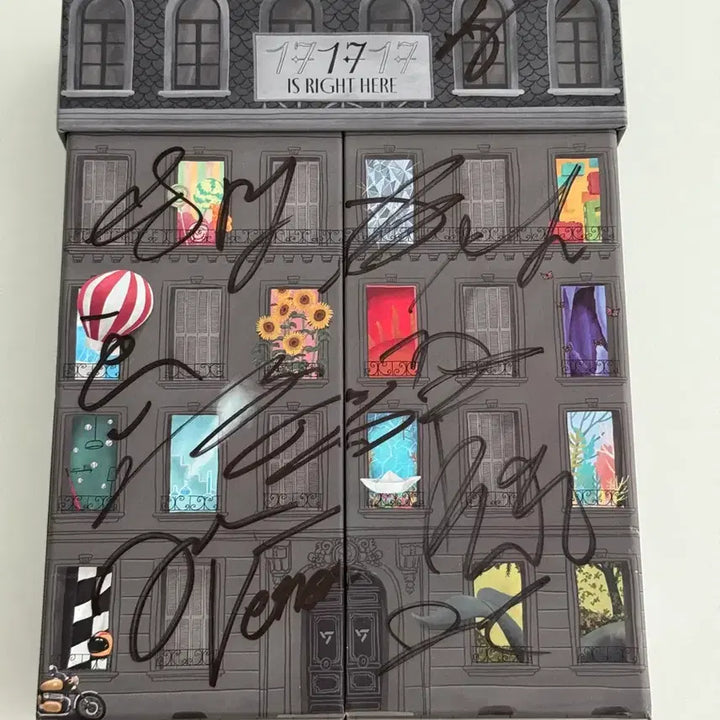 [BUNJANG] SEVENTEEN Full Group Signed Album (Non-Retail, Photocard, Poster Included) / 세븐틴 멤버 전원 친필 싸인 앨범 (비매, 포토카드, 포스터 포함)