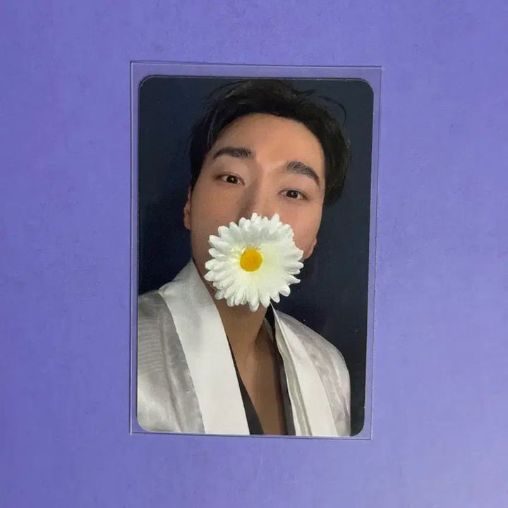 [BUNJANG] Ateez Choi San Apple Music POB Photocard / Ateez 에이티즈 최산 애플뮤직 미공포 포카