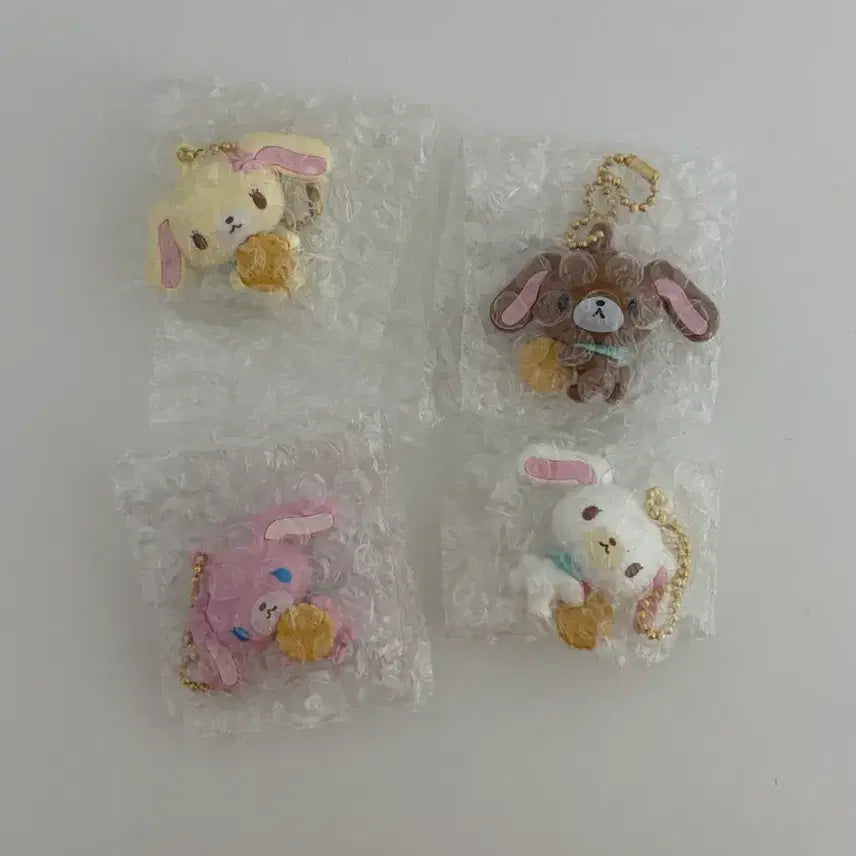 [BUNJANG] Sugarbunnies Biscuit Keychain 4-Set Bundle / 슈가바니즈 비스킷 키링 4종 일괄