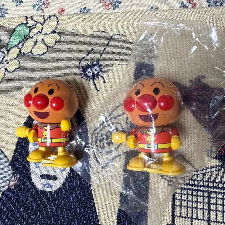 [BUNJANG] Anpanman Vintage Wind-up Gacha / 호빵맨 고전 태엽 가챠