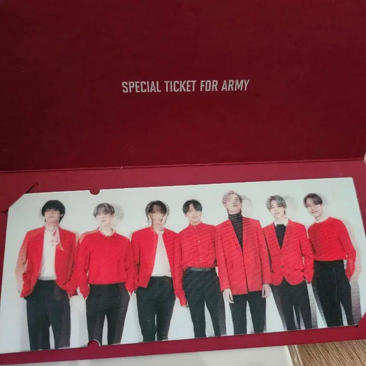 [BUNJANG] BTS Map of the Soul ON:E Lenticular Ticket &amp; Postcard / 방탄소년단 bts 맵솔콘 포스트카드 &amp; 렌티큘러 티켓
