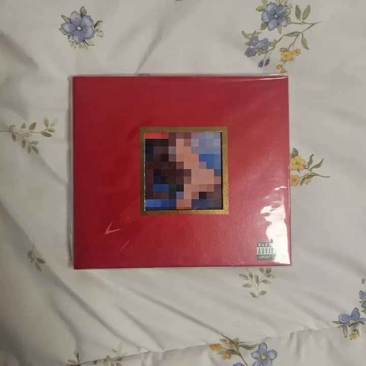 [BUNJANG] Kanye West MBDTF Deluxe Edition CD / kanye west 칸예웨스트 mbdtf 개봉품 CD