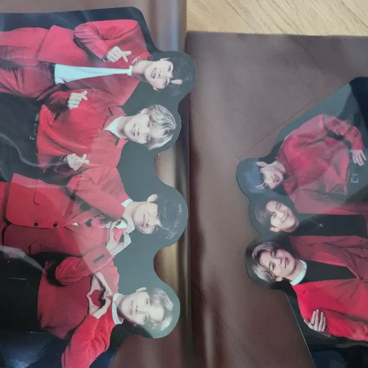 [BUNJANG] BTS Map of the Soul Popup Card &amp; L Holder Set / 방탄소년단 bts 맵솔 굿즈(팝업 카드&amp; L홀더)