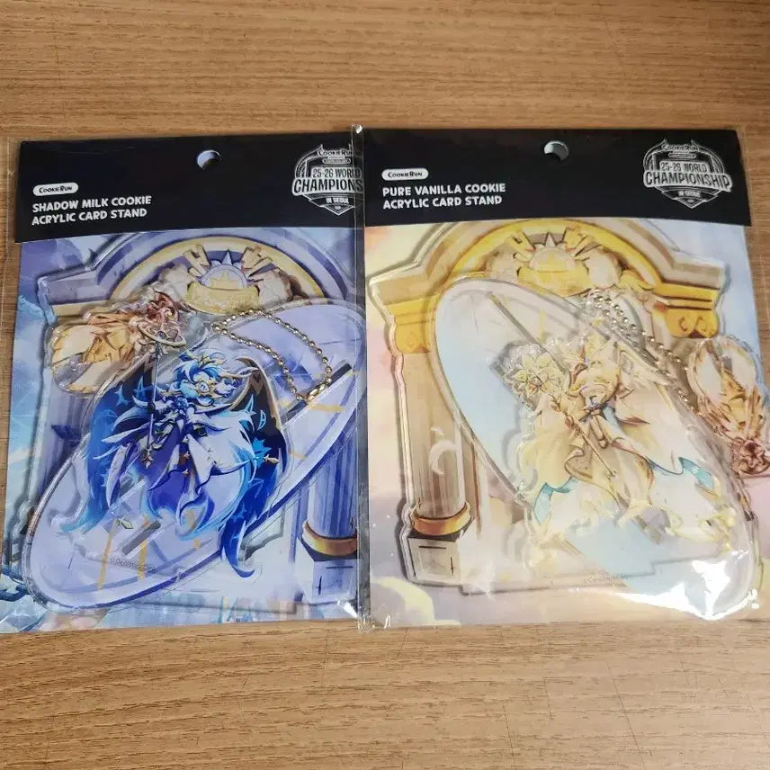 [BUNJANG] Cookie Run Kingdom Pure Vanilla Cookie &amp; Shadow Milk Cookie Acrylic Stand Bundle Set / 쿠키런 킹덤 퓨어 바닐라 쿠키 쉐도우 밀크 쿠키 포카 아크릴 스탠드 일괄