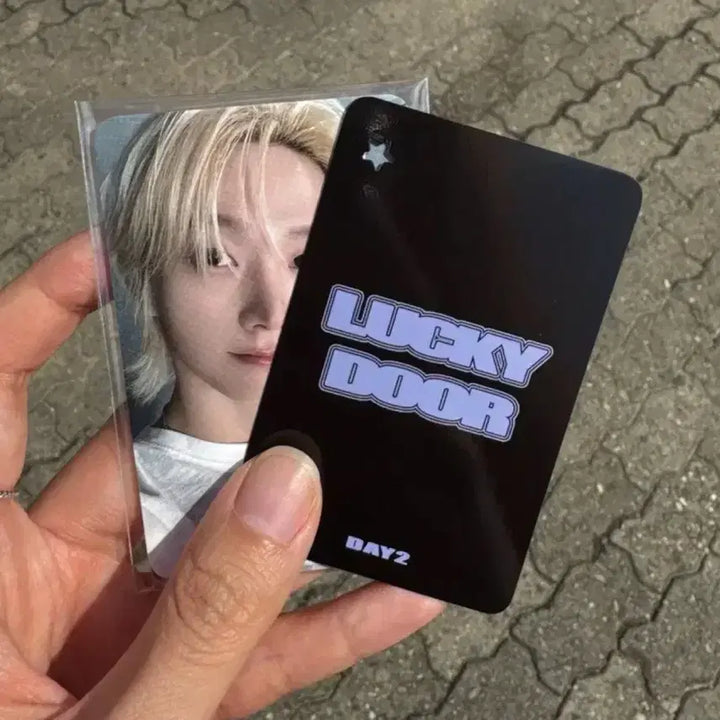 [BUNJANG] BOYNEXTDOOR Lucky Draw Photocard (Sealed) / 보넥도 럭키도어 포카 미개봉 양도