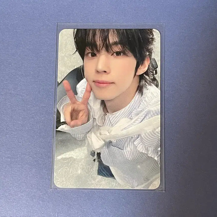 [BUNJANG] TWS Dohoon NO TRAGEDY Hellolive Shop POB Photocard / 투어스 도훈 NO TRAGEDY Hellolive shop 특전 포카 양도