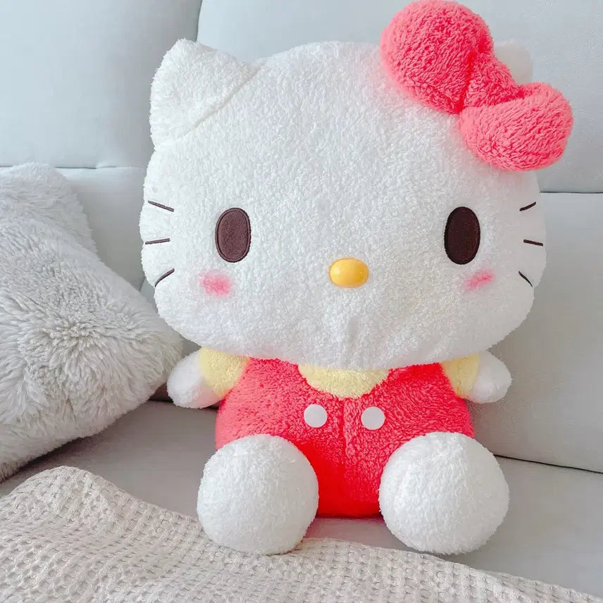 [BUNJANG] Sanrio Hello Kitty Large Plush Toy (Display Item) / [일반택배 무배] 산리오 헬로키티 인형 (전시품)
