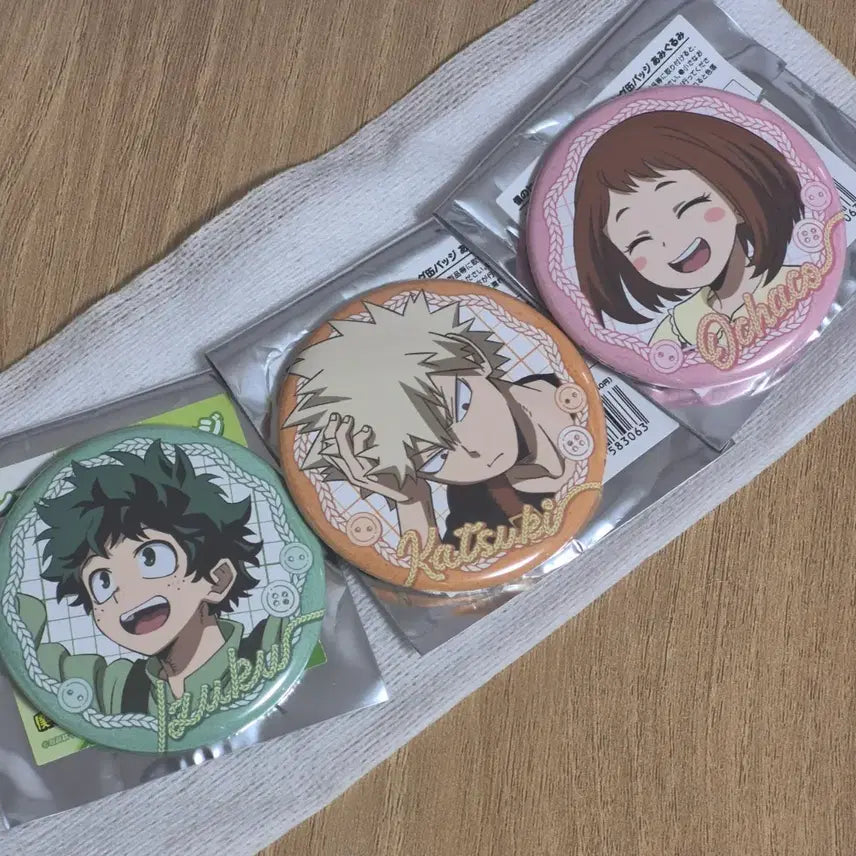 [BUNJANG] My Hero Academia Midoriya Bakugo Uraraka Set Can Badges / 나의 히어로 아카데미아 나히아 미도리야 바쿠고 우라라카 캔뱃지 일괄