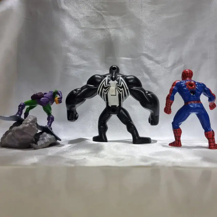 [BUNJANG] Marvel Spider-Man, Venom, Green Goblin Mctoy Figure Bundle Set / 마블 스파이더맨 베놈 그린고블린 맥토이 피규어 일괄