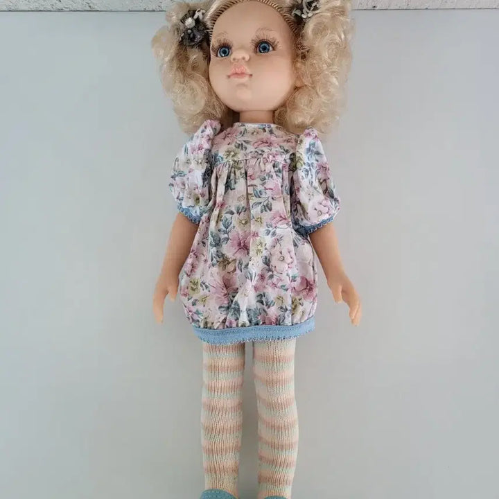 [BUNJANG] Mari Philippido Paola Reina Doll / 마리필리도 파올라레이나