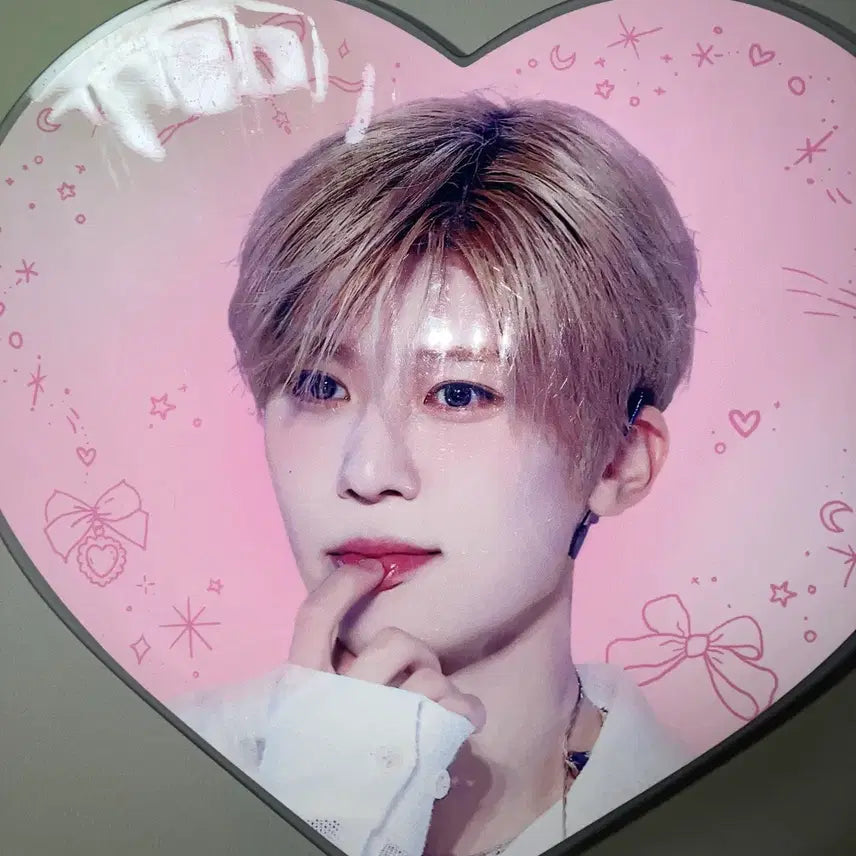 [BUNJANG] NCT Wish Sion Uchiwa / 시온 우치와 판매 엔시티위시 시온