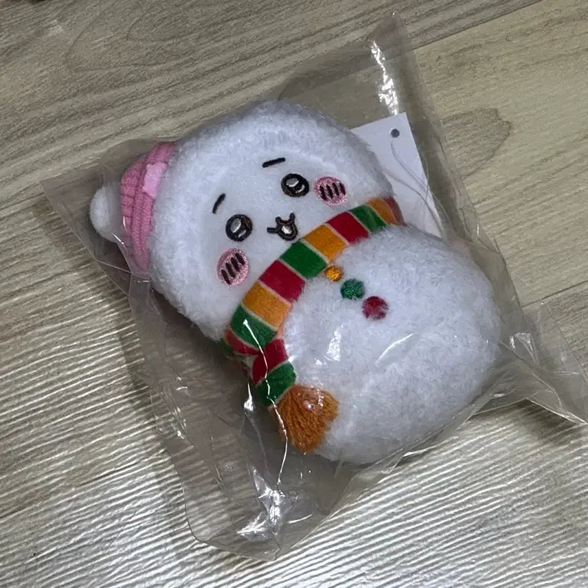 [BUNJANG] Chiikawa Snowman Nui Ring / 먼작귀 치이카와 쿠지 E상 눈사람 누이키링
