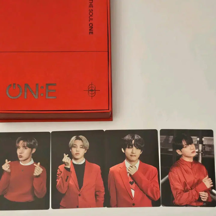 [BUNJANG] BTS On:Con DVD Photocard + Rare Billboard Card / 방탄 온콘 dvd 포카 + 희귀 빌보드 카드