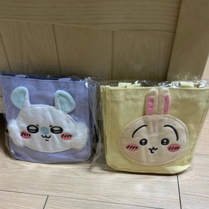 [BUNJANG] Chiikawa 2WAY Mini Tote Bag (Momonga) / 마지막 1개 남음!! [번장 최저가/새상품] 퍼레이드 치이카와 먼작귀 2WAY 미니 토트백 모몽가