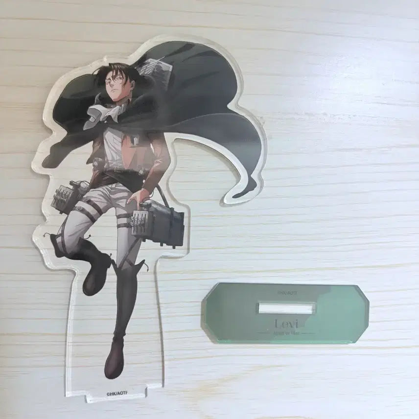 [BUNJANG] Attack on Titan Levi Ackerman Pop-up Acrylic Figure / 급처)진격의 거인 리바이 아커만 팝업 아크릴 굿즈 피규어